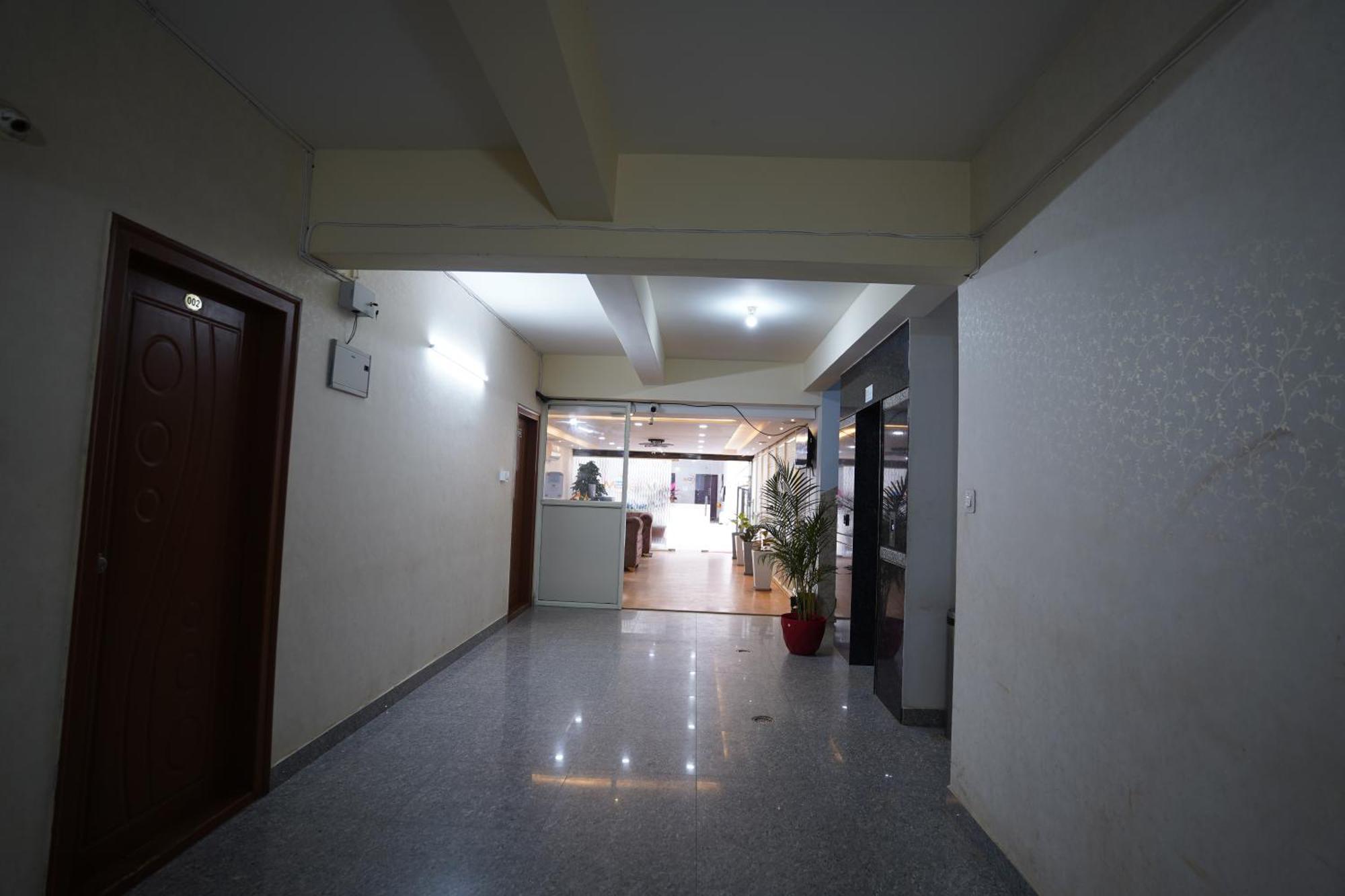 Хостел Sai Manyata Business Residency, Manyata Tech Park Бангалор Экстерьер фото